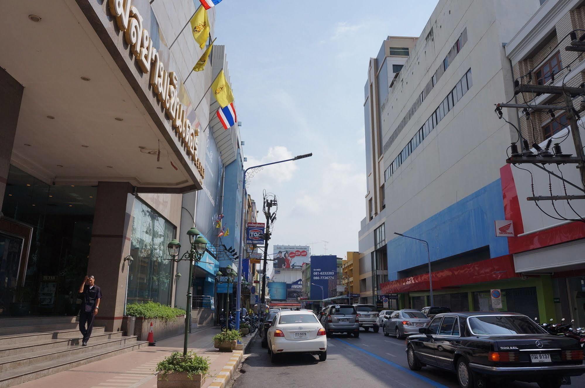 Siam Center Hotel Хатъяй Экстерьер фото