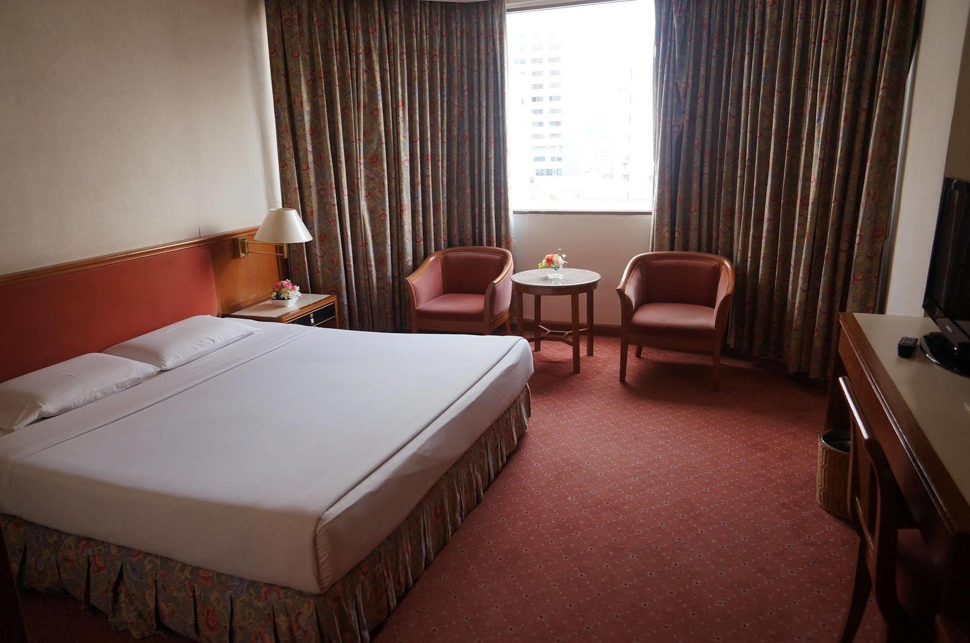 Siam Center Hotel Хатъяй Экстерьер фото